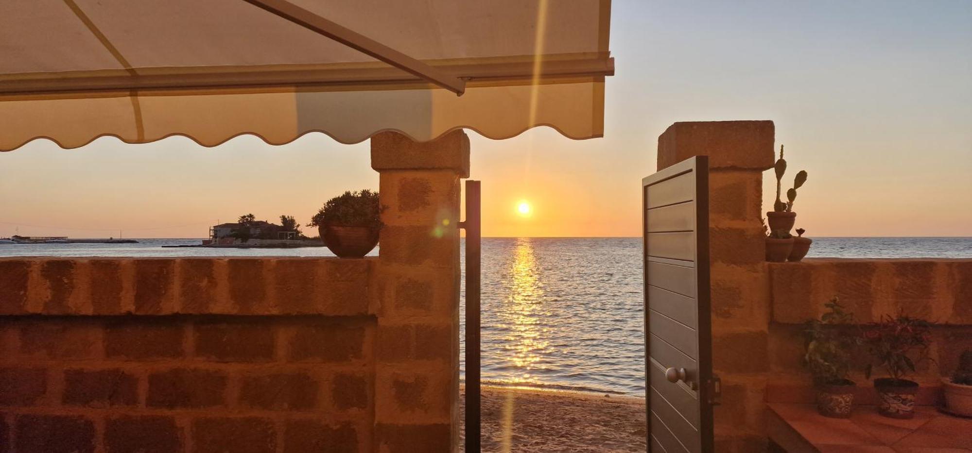 La Casa Sulla Spiaggia Marzamemi Kültér fotó